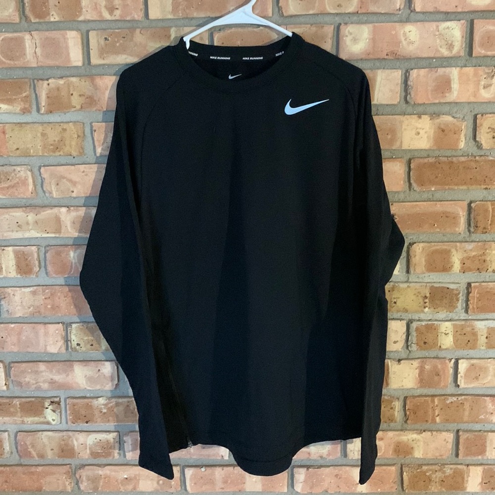 Nike Running Thermal Long Sleeve T-Shirt - Size Large